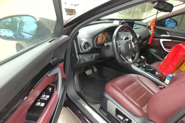 Used Wey VV7 2017 VV7c 2.0T Flagship Model Driver Seat