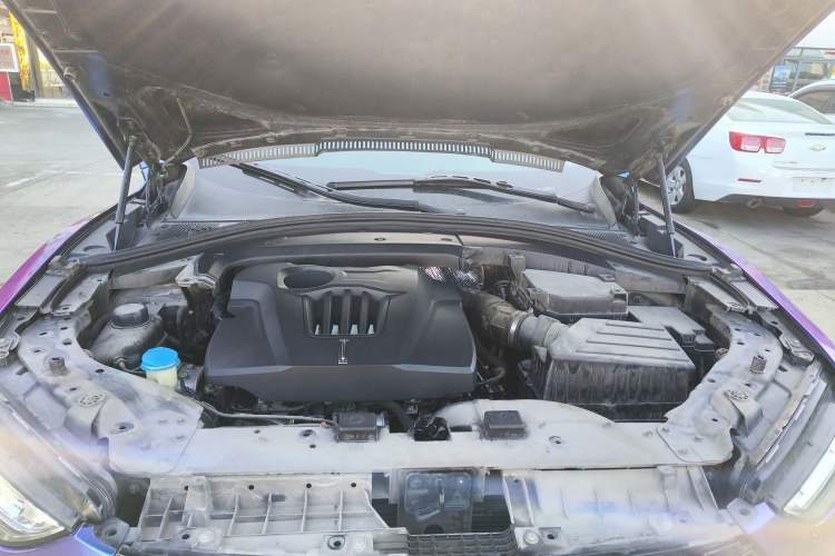 Used Wey VV7 2017 2.0T Flagship Model Engine Bay