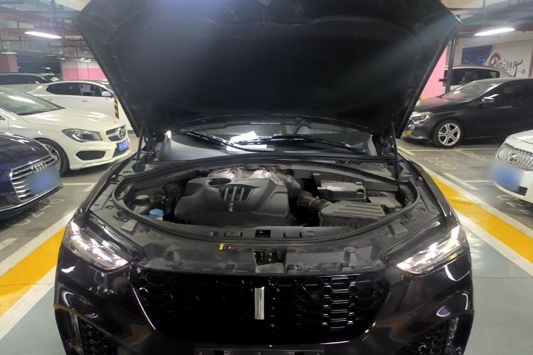 Used Wey VV7 2017 2.0T Flagship Model Engine Bay