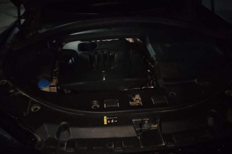 Used Wey VV7 2017 2.0T Flagship Model Engine Bay
