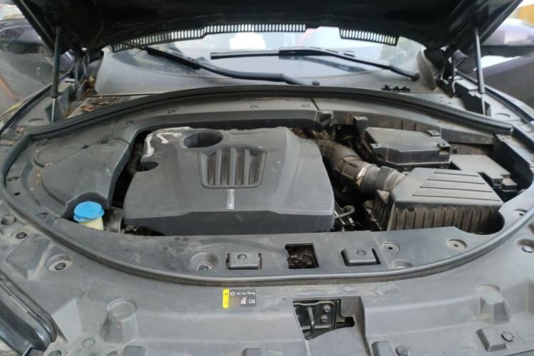 Used Wey VV7 2017 2.0T Flagship Model Engine Bay
