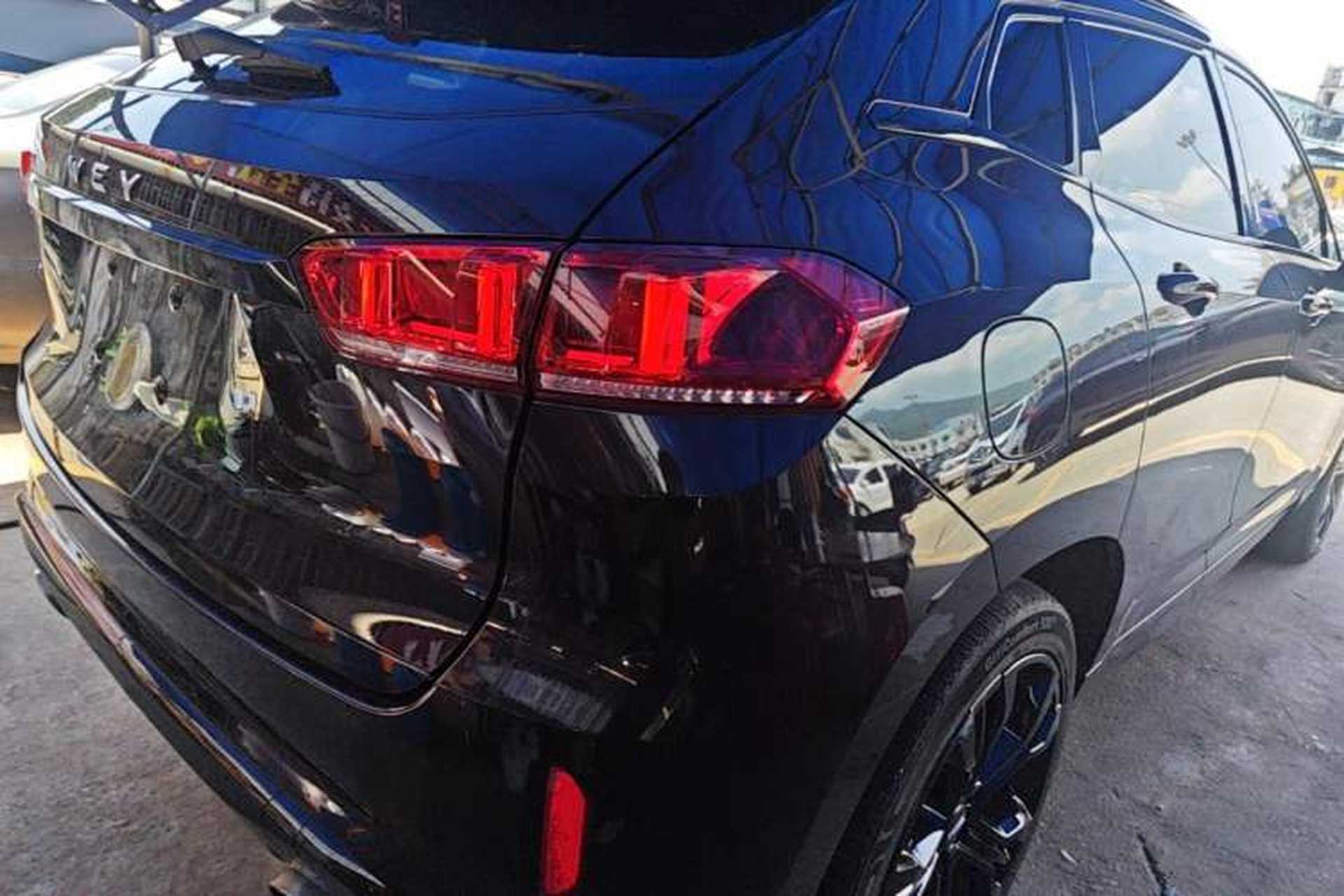 Used Wey VV7 2017 2.0T Flagship Model Exterior 3