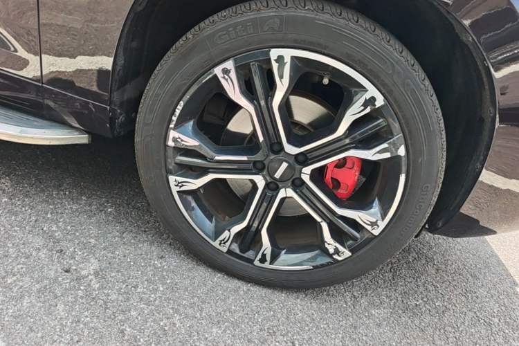 Used Wey VV7 2017 2.0T Flagship Model Exterior 4