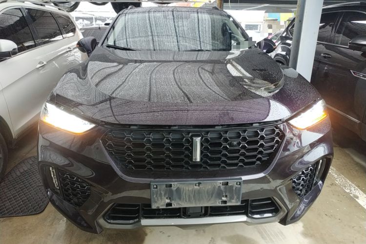 Used Wey VV7 2017 2.0T Ultra-Luxury Version Front