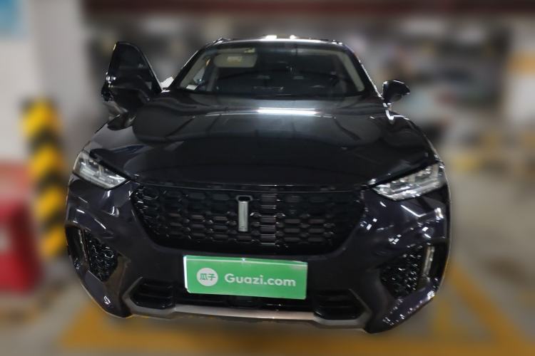 Used Wey VV7 2017 2.0T Ultra-Luxury Version Front