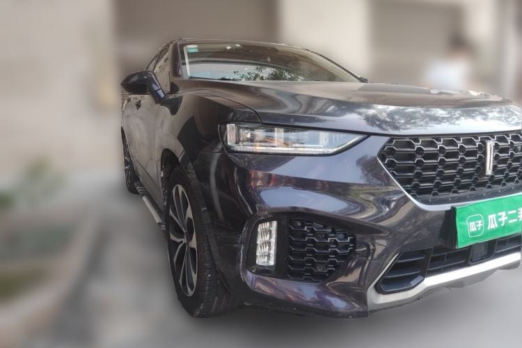 Used Wey VV7 2017 2.0T Ultra-Luxury Version Front Right 45 Deg