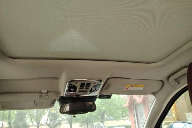 Used Wey VV7 2017 2.0T Ultra-Luxury Version Headliner