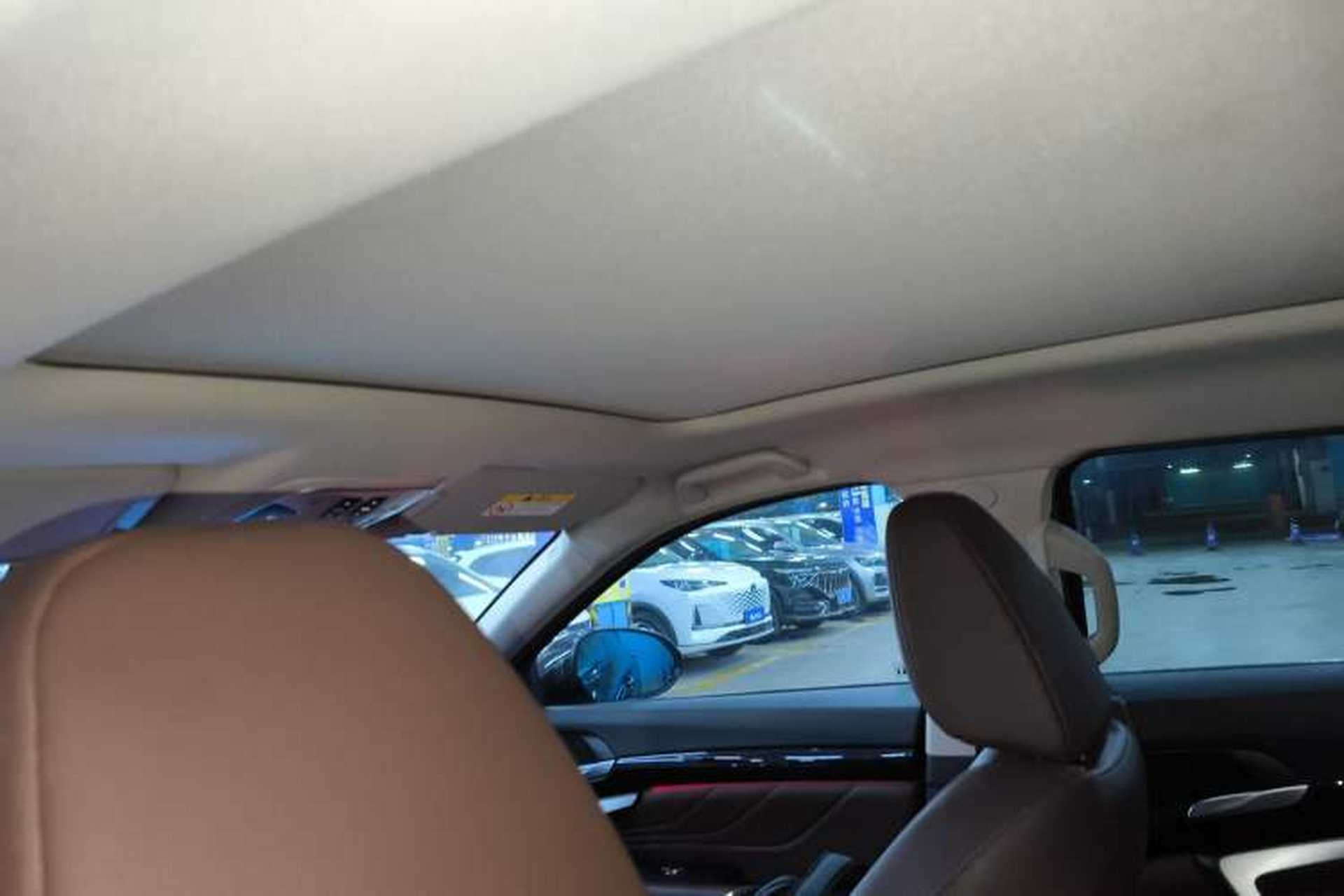 Used Wey VV7 2017 2.0T Flagship Model Headliner
