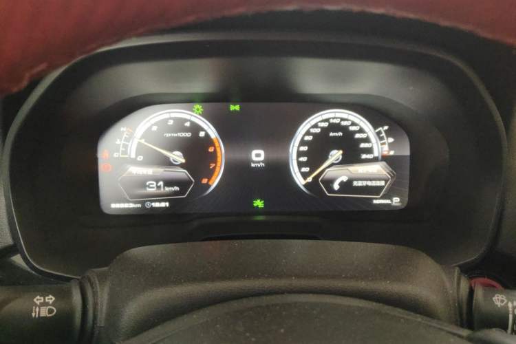Used Wey VV7 2017 2.0T Ultra-Luxury Version Instrument Cluster
