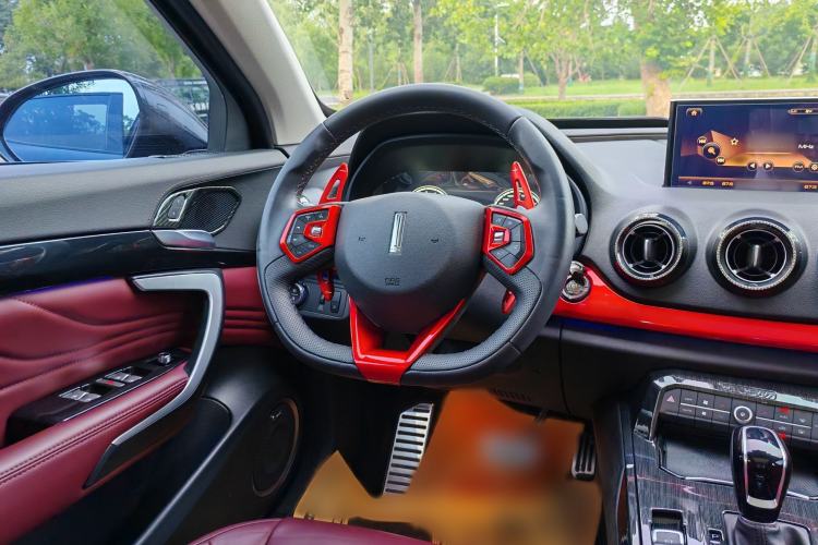 Used Wey VV7 2017 2.0T Flagship Model Interior 5