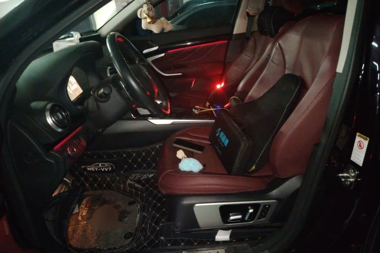 Used Wey VV7 2017 2.0T Flagship Model Left Front Seat