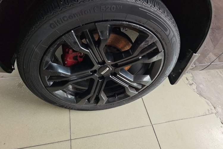 Used Wey VV7 2017 2.0T Flagship Model Left Front Wheel Hub