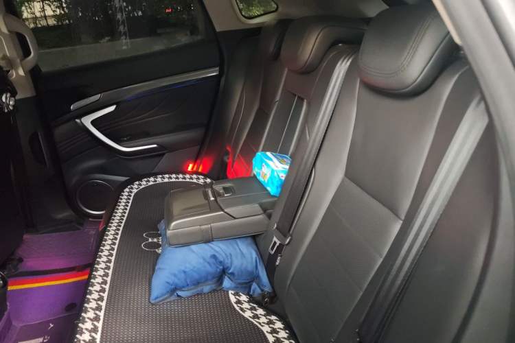 Used Wey VV7 2017 2.0T Flagship Model Left Rear Seat