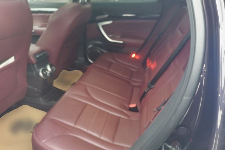Used Wey VV7 2017 2.0T Flagship Model Left Rear Seat