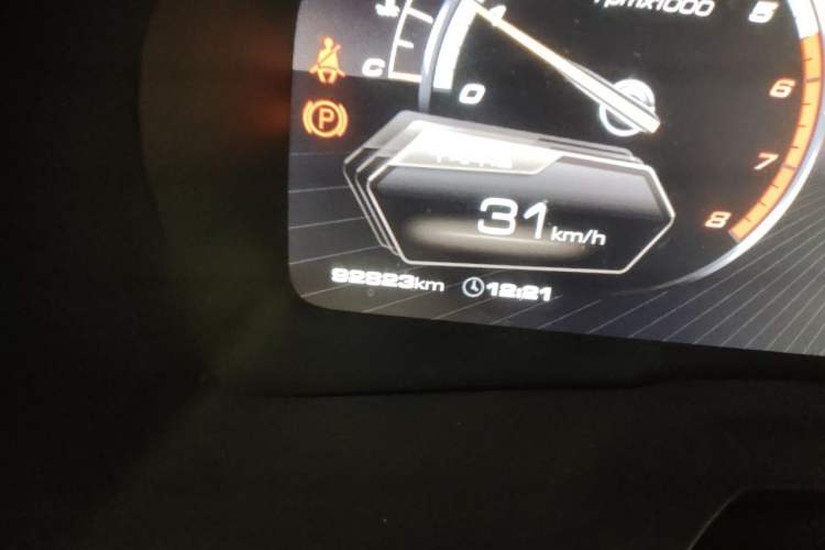 Used Wey VV7 2017 2.0T Ultra-Luxury Version Odometer Close Up