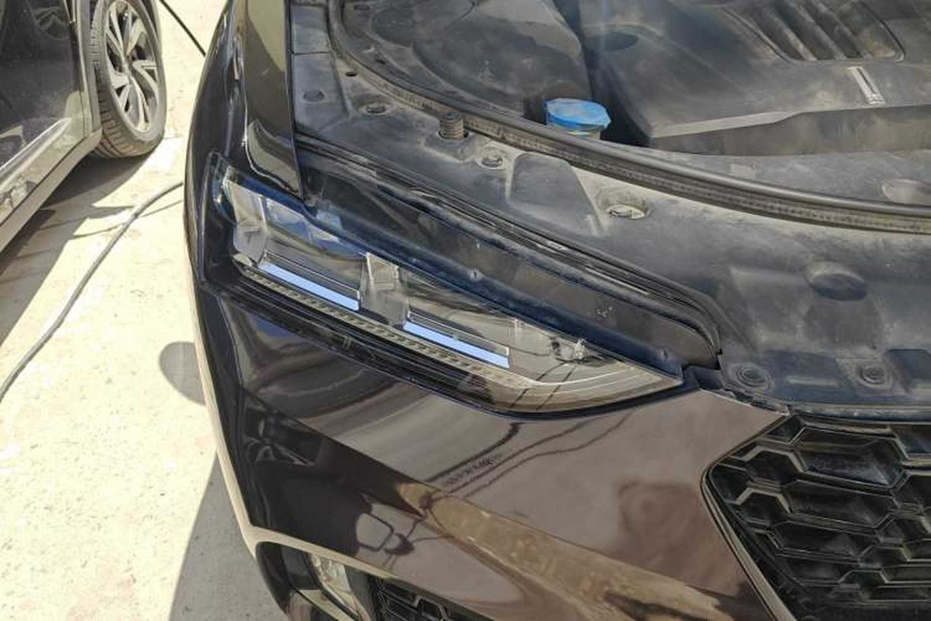 Used Wey VV7 2017 2.0T Flagship Model Right Front Headlight