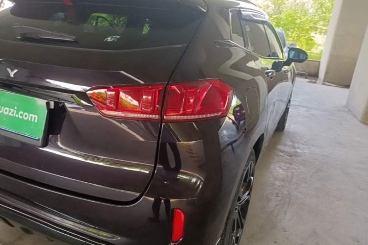 Used Wey VV7 2017 2.0T Flagship Model Right Rear Taillight
