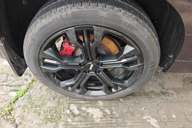 Used Wey VV7 2017 2.0T Flagship Model Right Rear Wheel Hub