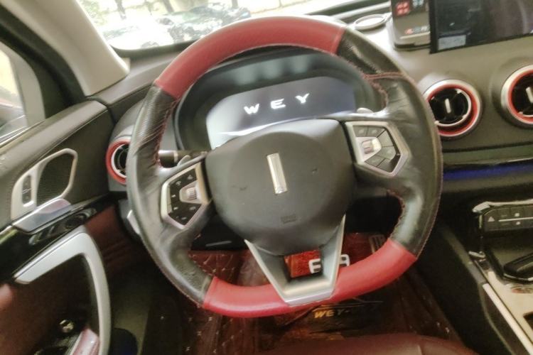 Used Wey VV7 2017 2.0T Ultra-Luxury Version Steering Wheel