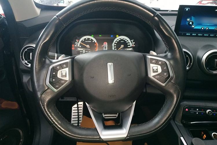 Used Wey VV7 2017 2.0T Ultra-Luxury Version Steering Wheel