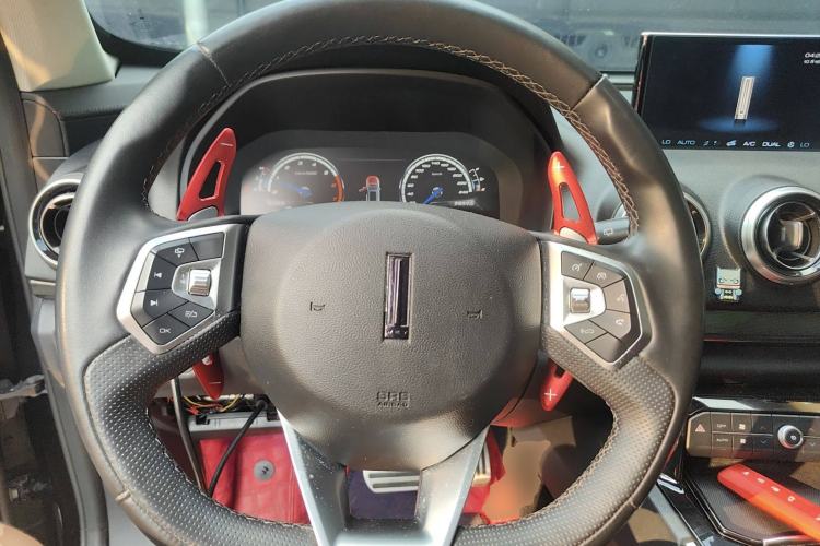 Used Wey VV7 2017 2.0T Flagship Model Steering Wheel