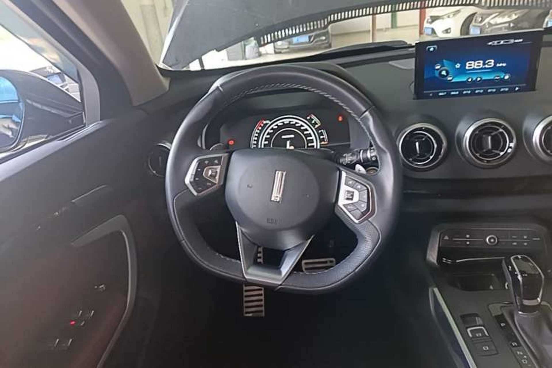 Used Wey VV7 2017 2.0T Ultra-Luxury Version Steering Wheel