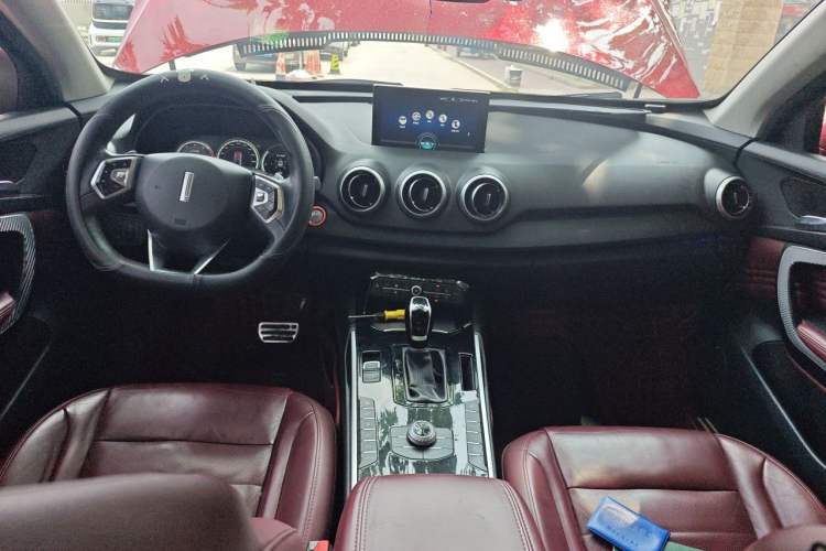 Used Wey VV7 2017 2.0T Flagship Model Center Console