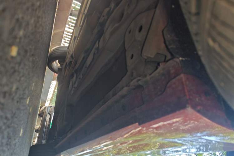 Used Wey VV7 2017 2.0T Flagship Model Chassis Front Left