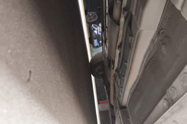 Used Wey VV7 2017 2.0T Flagship Model Chassis Front Left