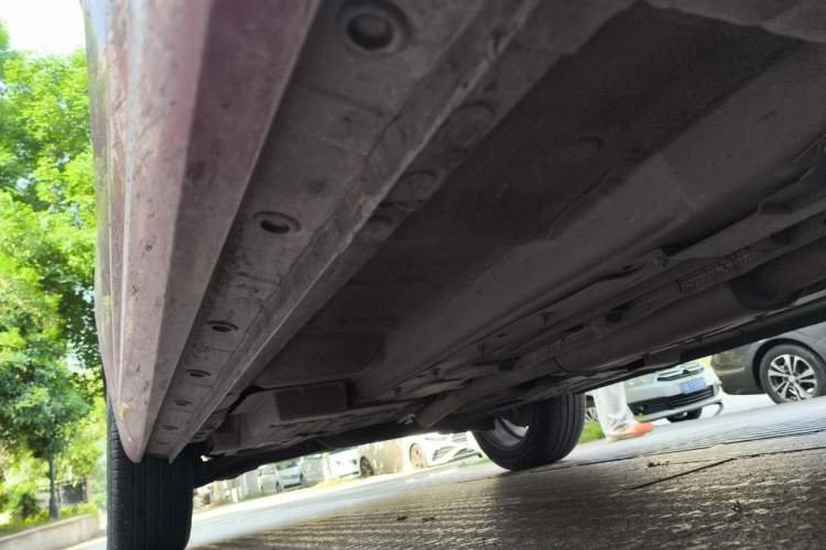 Used Wey VV7 2017 2.0T Luxury Model Chassis Front Right