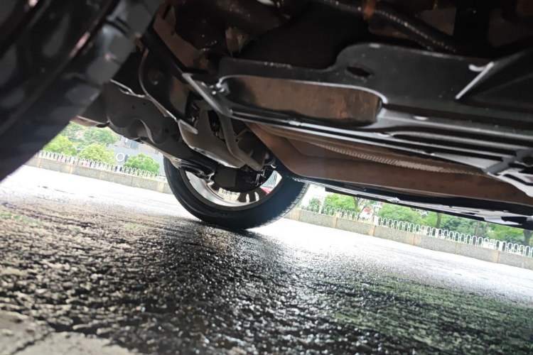 Used Wey VV7 2017 2.0T Flagship Model Chassis Rear Right