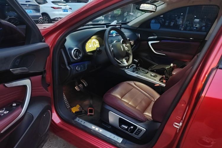 Used Wey VV7 2017 2.0T Flagship Model Driver Seat