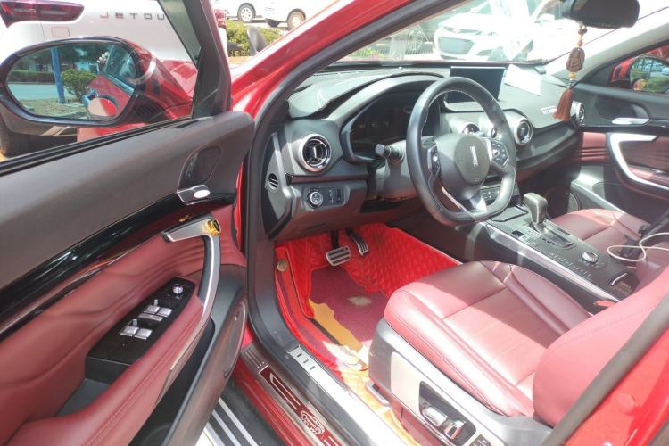 Used Wey VV7 2017 2.0T Flagship Model Driver Seat