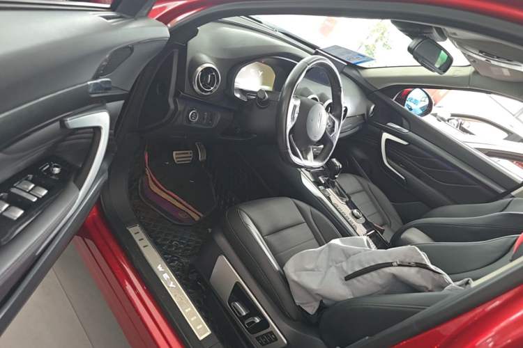 Used Wey VV7 2017 2.0T Flagship Model Driver Seat