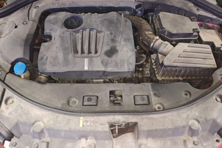 Used Wey VV7 2017 2.0T Flagship Model Engine Bay