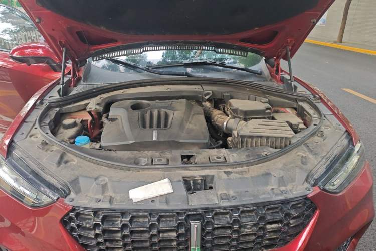 Used Wey VV7 2017 2.0T Flagship Model Engine Bay
