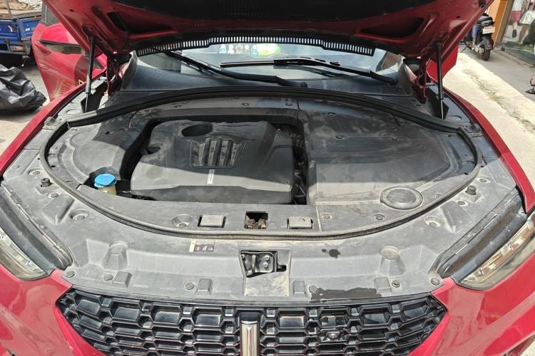 Used Wey VV7 2017 2.0T Ultra-Luxury Version Engine Bay