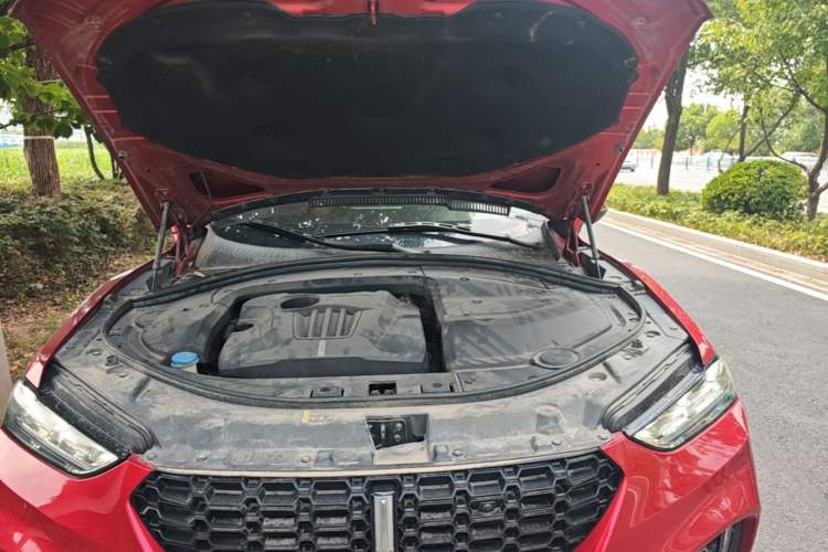 Used Wey VV7 2017 2.0T Flagship Model Engine Bay
