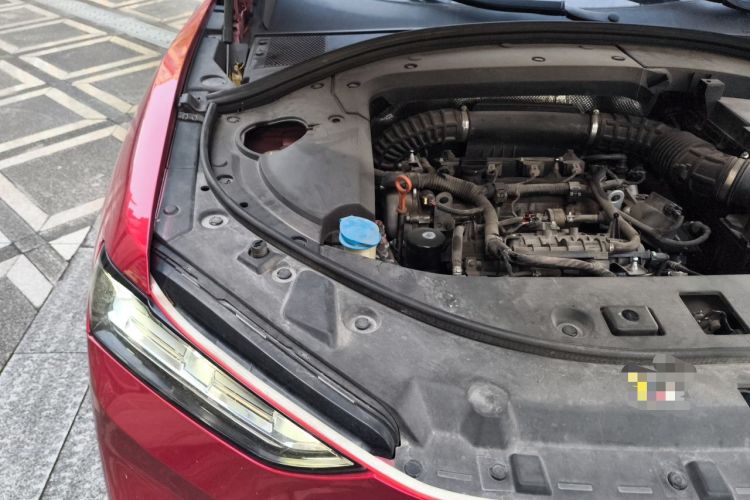 Used Wey VV7 2017 2.0T Luxury Model Engine Bay Right
