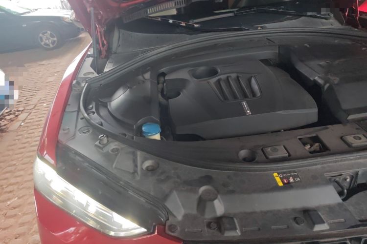 Used Wey VV7 2017 2.0T Flagship Model Engine Bay Right