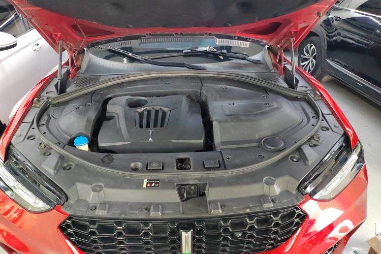 Used Wey VV7 2017 2.0T Flagship Model Engine Bay