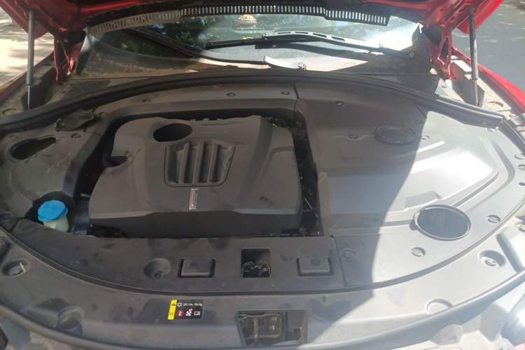 Used Wey VV7 2017 2.0T Flagship Model Engine Bay