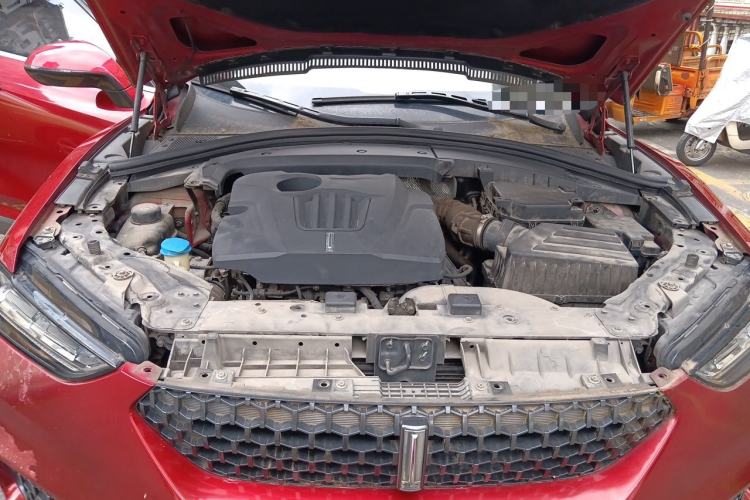 Used Wey VV7 2017 VV7c 2.0T Flagship Model Engine Bay