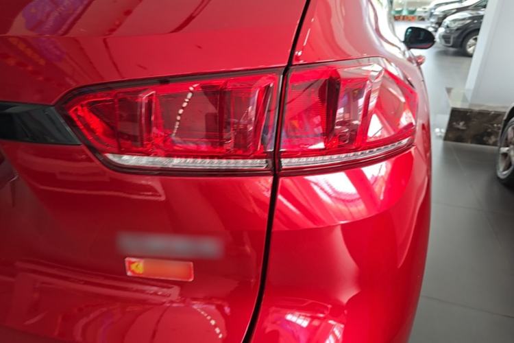 Used Wey VV7 2017 2.0T Flagship Model Exterior 3