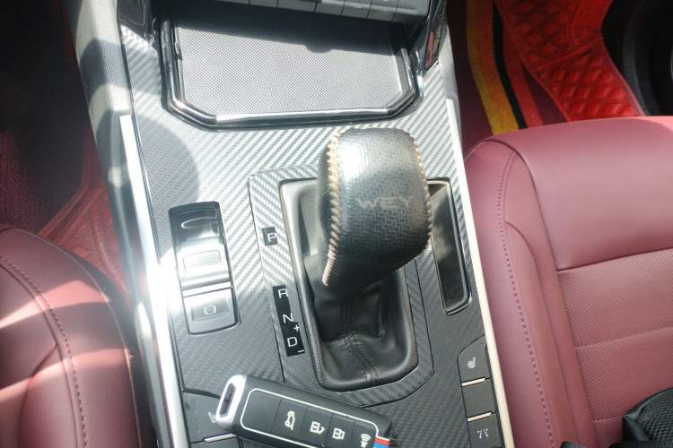 Used Wey VV7 2017 2.0T Flagship Model Gear Lever
