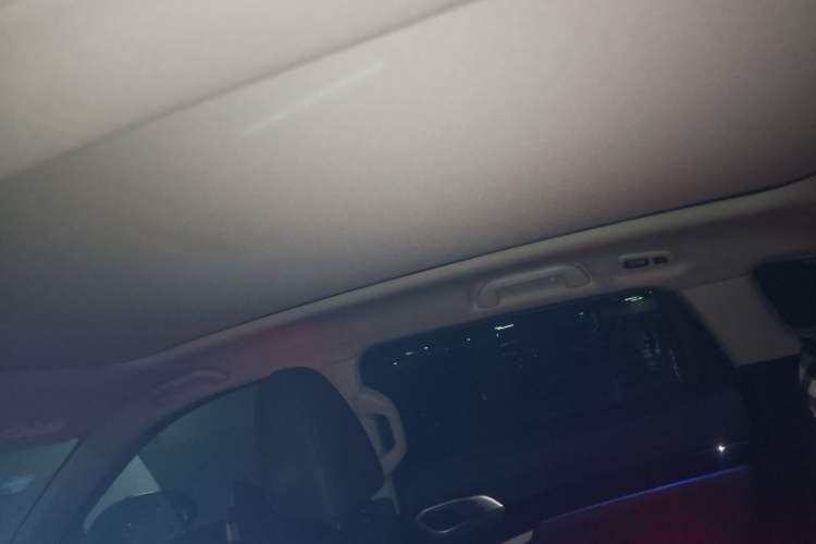 Used Wey VV7 2017 2.0T Flagship Model Headliner