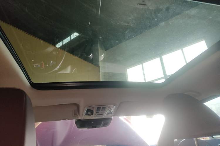 Used Wey VV7 2017 2.0T Flagship Model Headliner