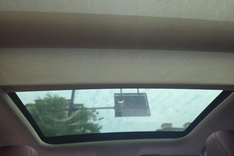 Used Wey VV7 2017 2.0T Flagship Model Headliner