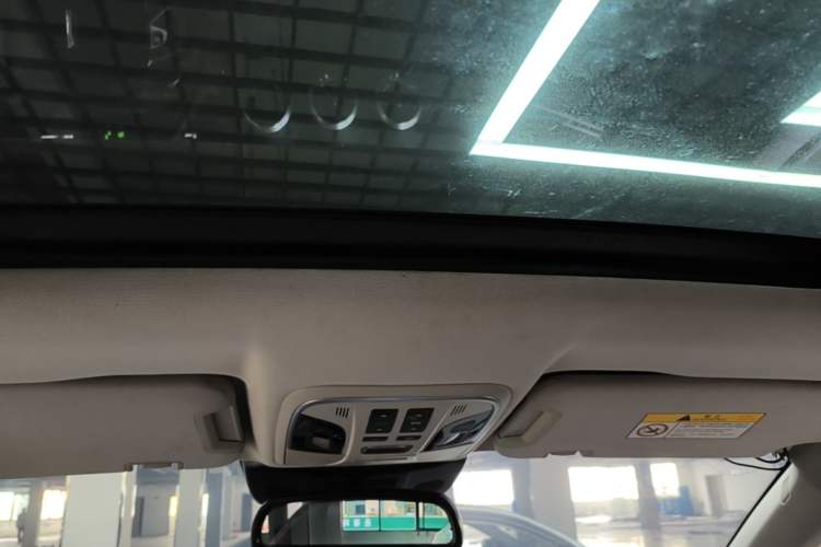 Used Wey VV7 2017 2.0T Flagship Model Headliner