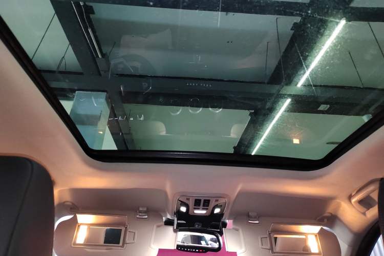 Used Wey VV7 2017 2.0T Flagship Model Headliner